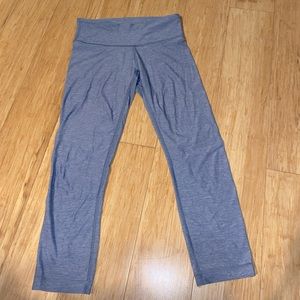 Lulu crop leggings 23” light blue